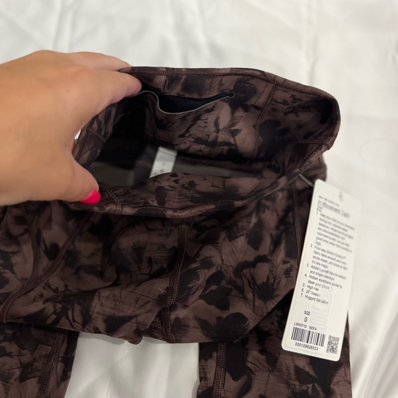 Lululemon Wunder Under High-Rise 25" Leggings - Picture 4 of 5